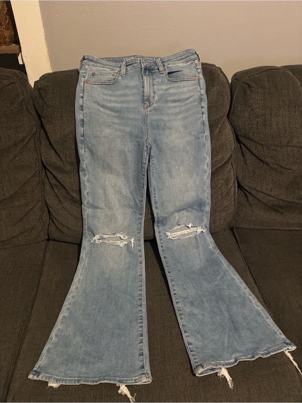American Eagle Super High Rise Flare Distressed Jeans Size 8 Short